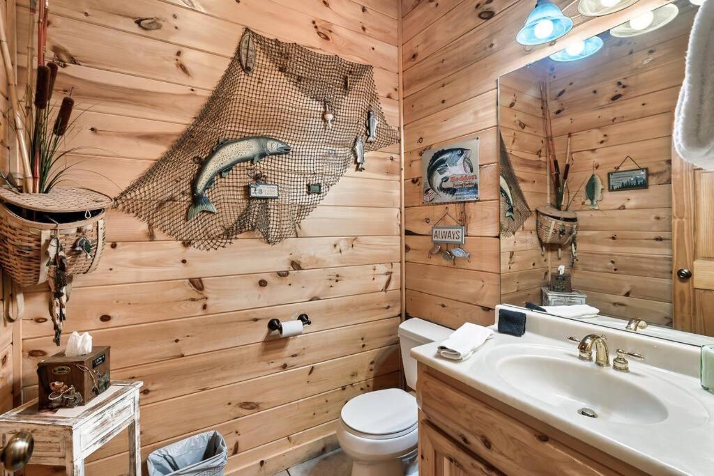 Вилла Spectacular Mtns Views With Private Hot Tub With Pool Table And Private Pond Севьервилл Экстерьер фото