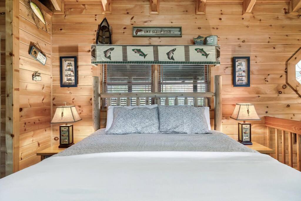 Вилла Spectacular Mtns Views With Private Hot Tub With Pool Table And Private Pond Севьервилл Экстерьер фото