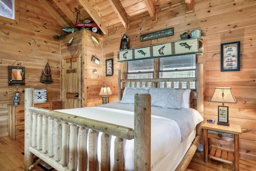 Вилла Spectacular Mtns Views With Private Hot Tub With Pool Table And Private Pond Севьервилл Экстерьер фото