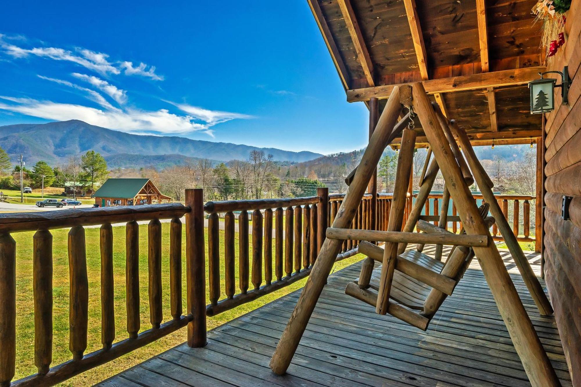 Вилла Spectacular Mtns Views With Private Hot Tub With Pool Table And Private Pond Севьервилл Экстерьер фото